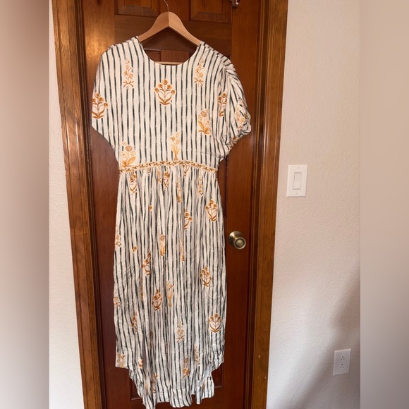 Agua Bendita Strip Floral Maxi Dress Short Sleeve Cream Green Size Small NWT - Picture 7 of 16